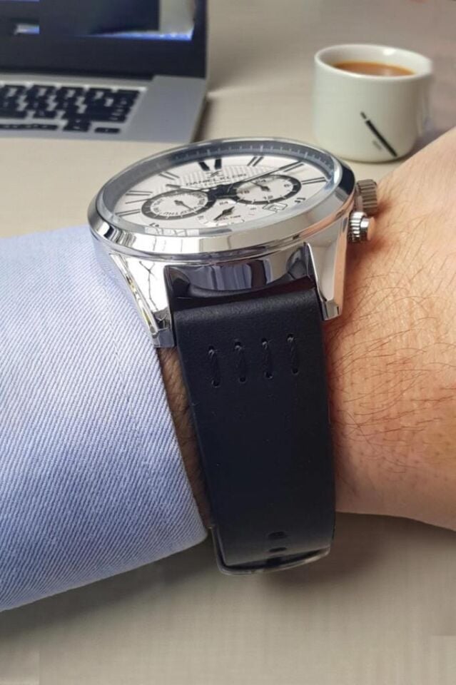 Tüm Fonksiyonları Aktif Siyah Deri Kayışlı Beyaz Kadran Takvimli Erkek Kol Saati