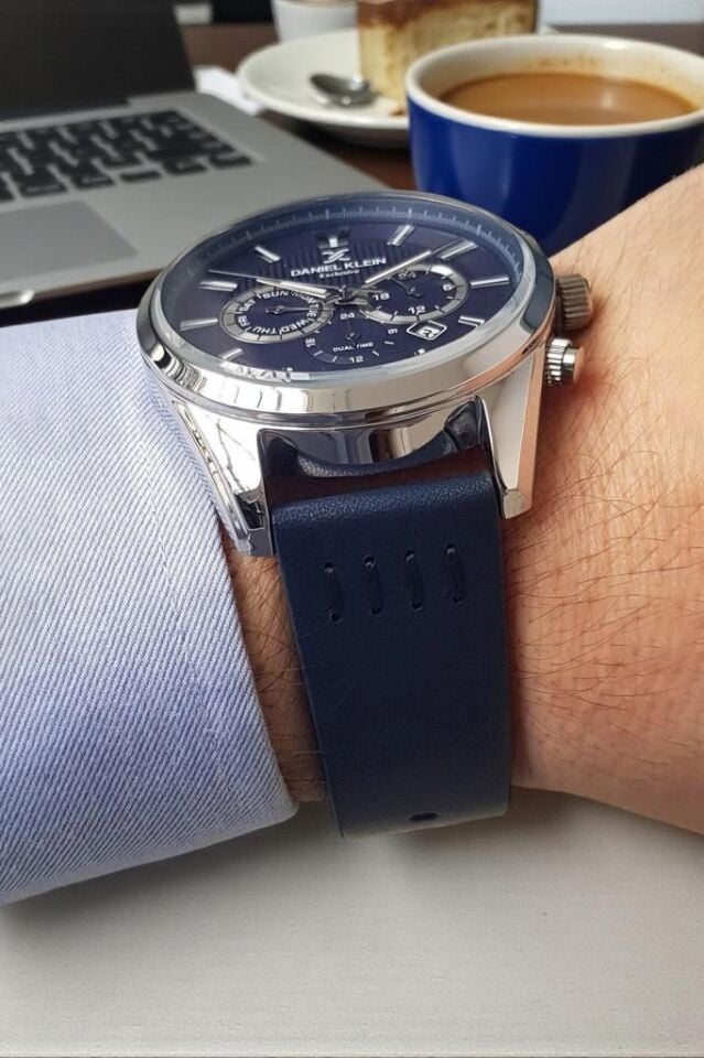 Tüm Fonksiyonları Aktif Lacivert Deri Kayışlı Lacivert Kadran Takvimli Erkek Kol Saati