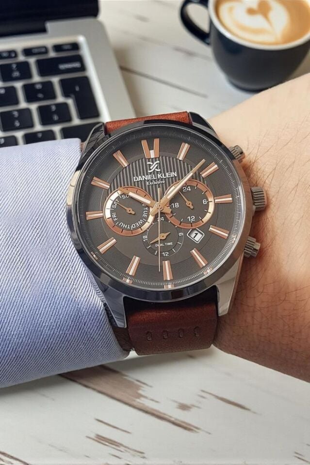 Tüm Fonksiyonları Aktif Kahverengi Deri Kayışlı Füme Kadran Takvimli Erkek Kol Saati