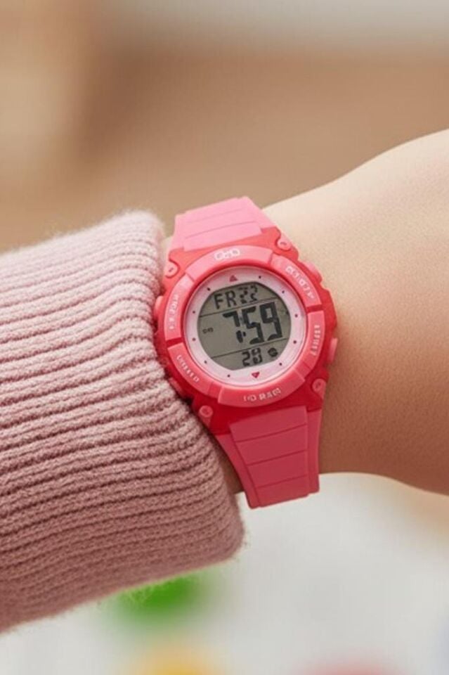 Q&Q 5-10 Yaş Alarmlı, Kronometreli, Işıklı, 100 Metre Su Geçirmez Fuşya Çocuk Kol Saati