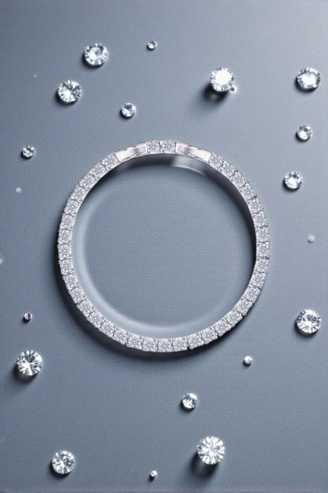 Zirkon Taşlı 4 mm Su Yolu Kadın Bileklik