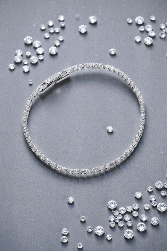 Zirkon Taşlı 2 mm Su Yolu Kadın Bileklik