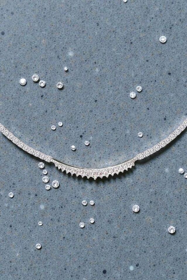 Zirkon Taşlı Su Yolu Kadın Kolye