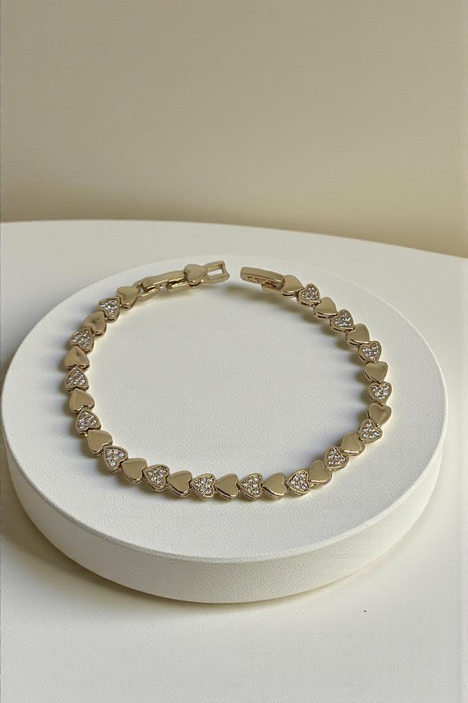 Altın Renkli Kalp Detaylı Taşlı Kadın Bileklik 17 cm + 2 cm Uzatma