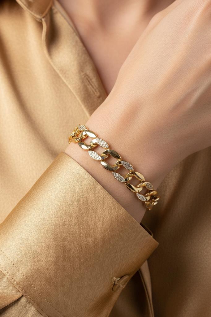 Altın Renk Zincir Form Detaylı Kadın Bileklik 18,5 cm + 2 cm Uzatma