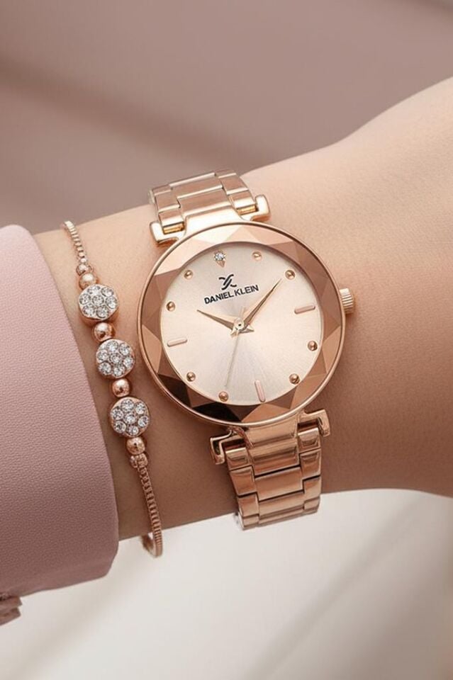 Yeni Model Kesme Camlı Çelik Bilezik Rose Gold Kadın Kol Saati + Zirkon Taşlı Bileklik