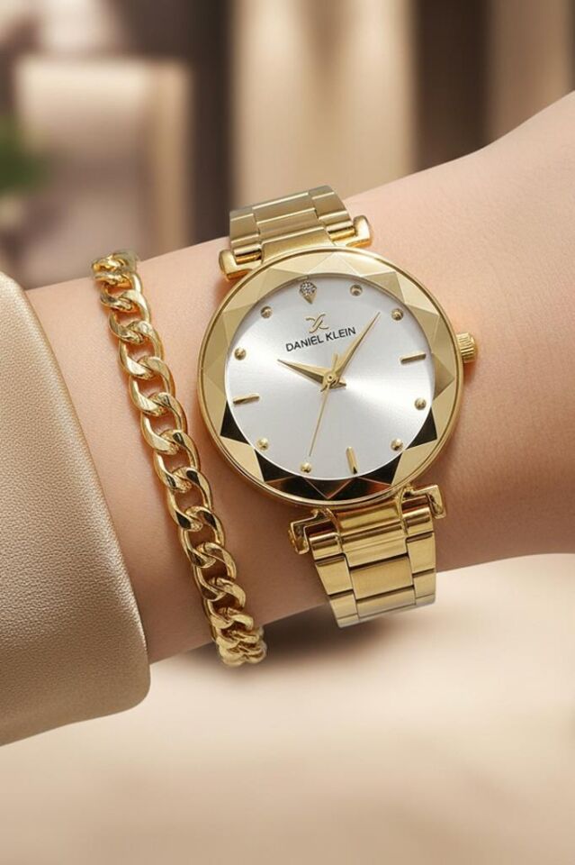 Yeni Model Çelik Bilezik Kesme Camlı Altın Sarısı Kadın Kol Saati, Bileklik Hediyeli