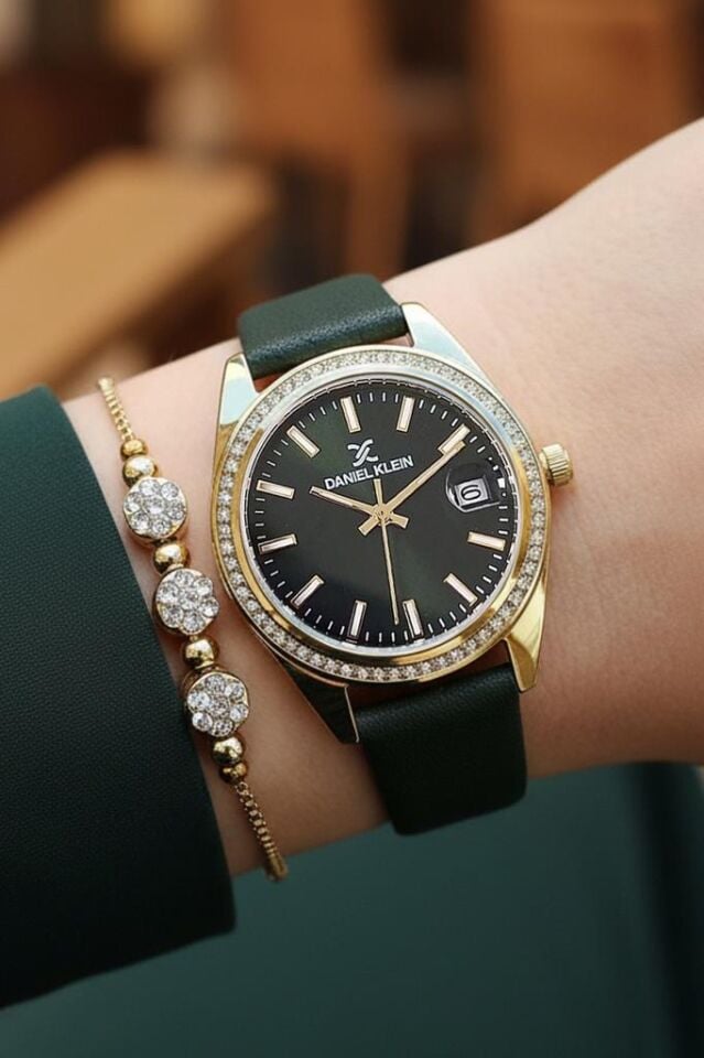 Daniel Klein Yeşil Deri Kayışlı, Taşlı, Takvimli Kadın Kol Saati, Taşlı Bileklik Hediyeli