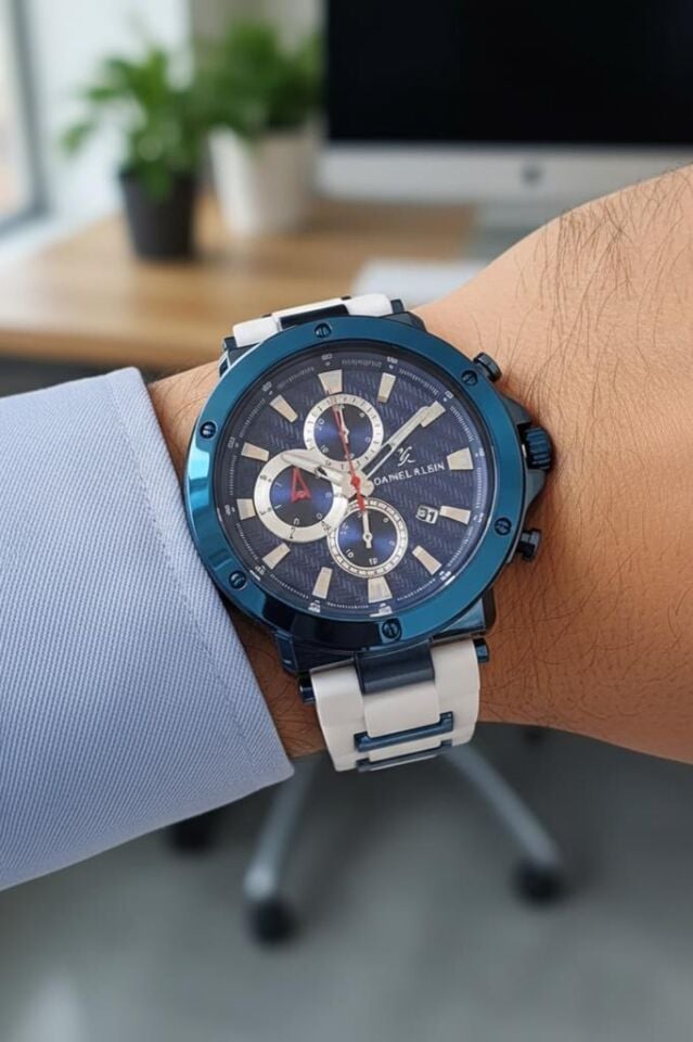 Daniel Klein Beyaz Silikon Kayışlı Mavi Metal Kasa Takvimli Erkek Kol Saati