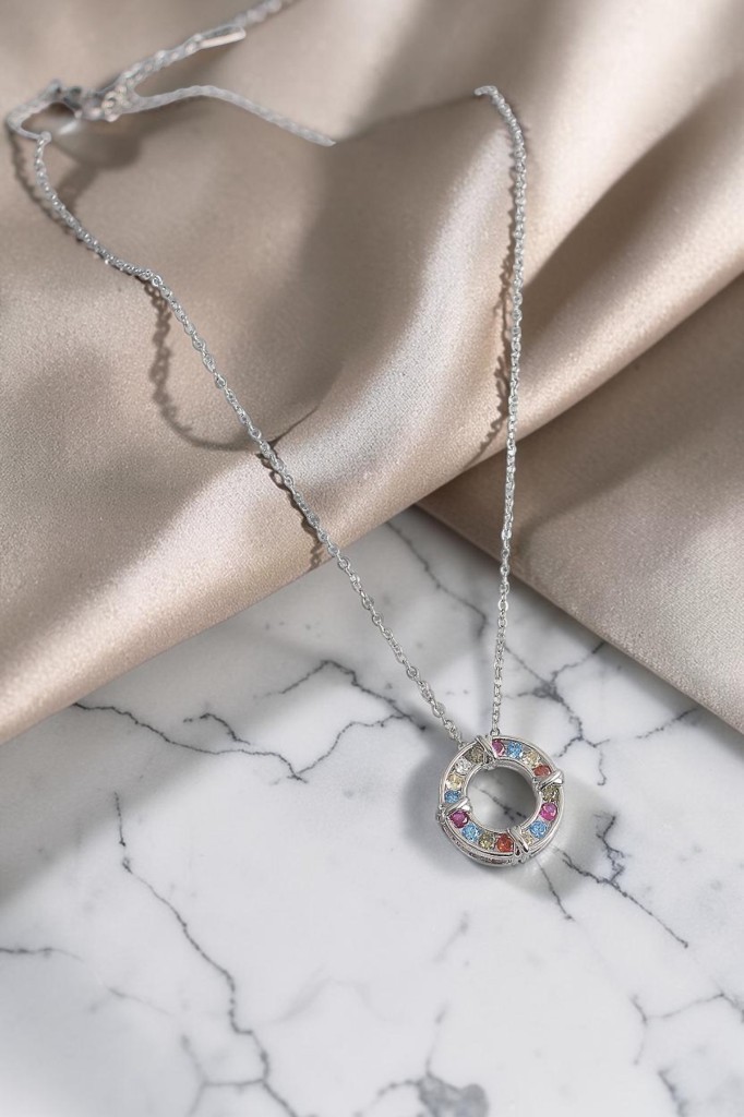 Valmont Accessories Gümüş Renk Zincir, Renkli Zirkon Taşlı Daire Model Kadın Kolye 45 cm