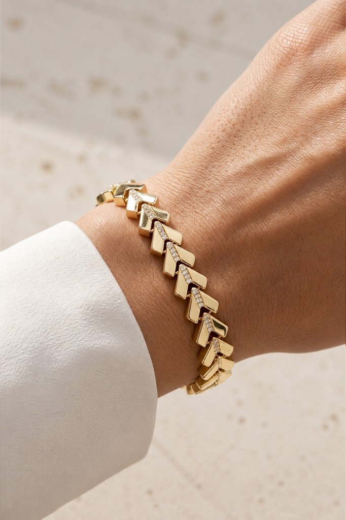 Valmont Accessories 14K VIP Kaplama Altın Renk Zirkon Taşlı Kadın Bileklik - 16,5+2 cm Ayarlanabilir