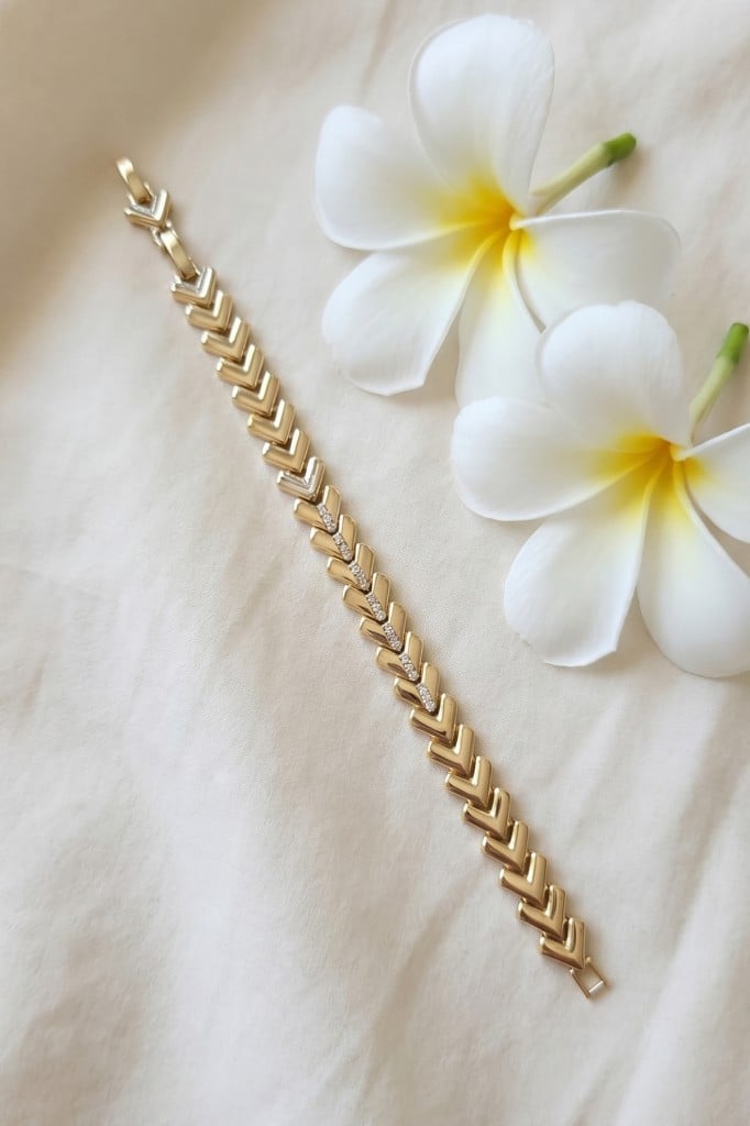 Valmont Accessories 14K VIP Kaplama Altın Renk Zirkon Taşlı Kadın Bileklik - 16,5+2 cm Ayarlanabilir