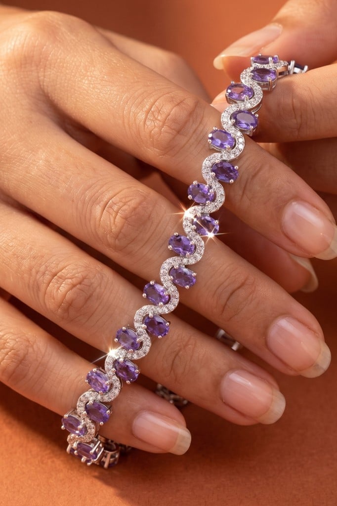 Valmont Accessories Mor Kristal Taşlı Dalga Desenli Gümüş Renk 16,5+1,5 cm Ayarlanabilir Kadın Bileklik
